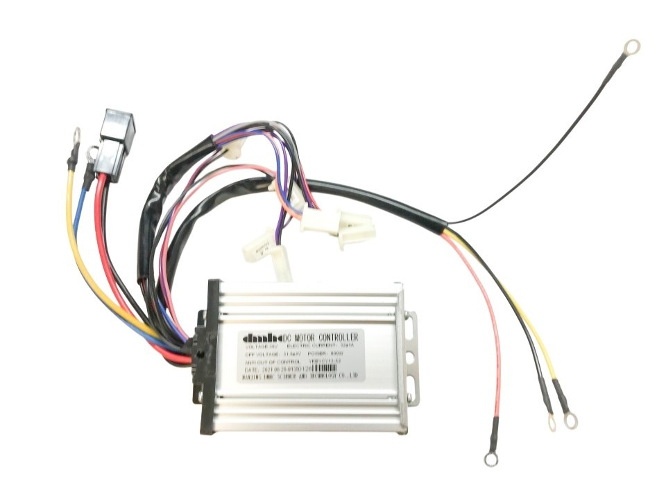 (7G3e) Controller 36V / 600-800w 8stekkers / 6draden (9070042)