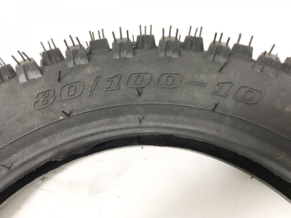 (209E1a) Buitenband 10inch (80/100-10) (3.00-10)