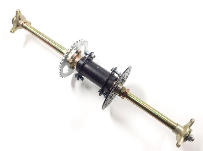 (28B3a) Achteras met lagerhuis incl. tandwiel en remschijf