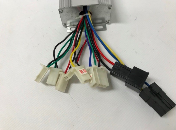 (7H4a) Controller 48V / 1000watt 9 stekkers