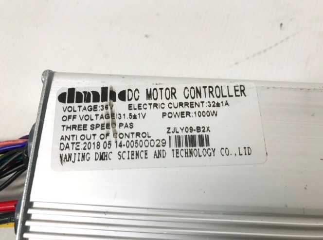 (8E1c) Controller 36V / 1000watt 10 stekker