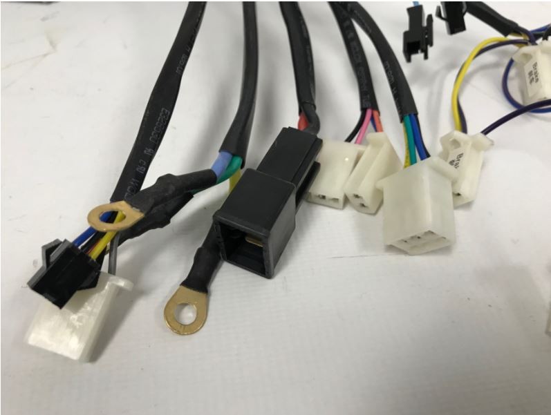 (7H3c) Controller 48V / 1600watt 9stekker/3kabels