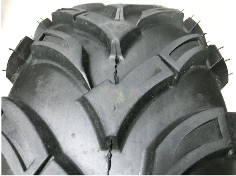 (211A1b) Band 12inch (25x8.00-12)