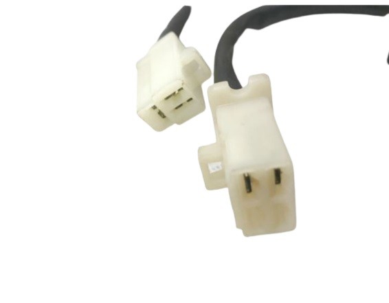 (2E2b) Spanningsregelaar 2 stekker 5 draden