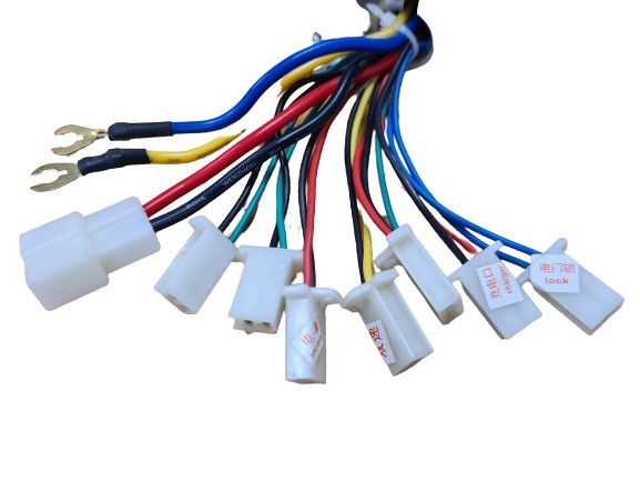 (7G4b) Controller 36V / 800watt 8 stekker/2kabels