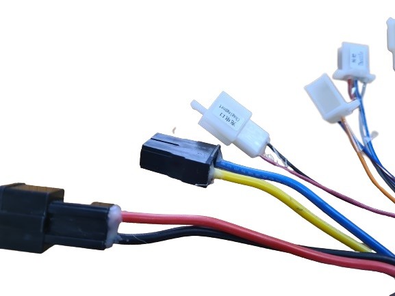 (8F1b) Controller 36V / 550watt 10 stekkers (9070007)
