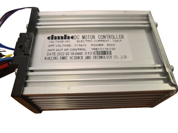 (8F1c) Controller 36V / 800watt 12 stekkers 6 draden