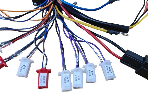 (8F1c) Controller 36V / 800watt 12 stekkers 6 draden