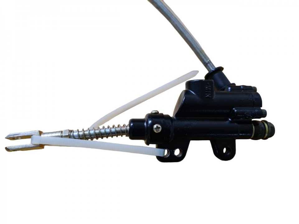 (18E5b) Hydraulische achterrem Dirtbike
