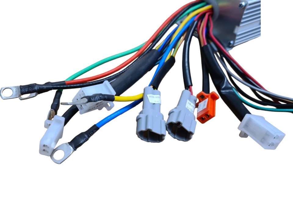 (8G1a) Controller 48V / 1000watt 7stekker/5kabels (9070263)