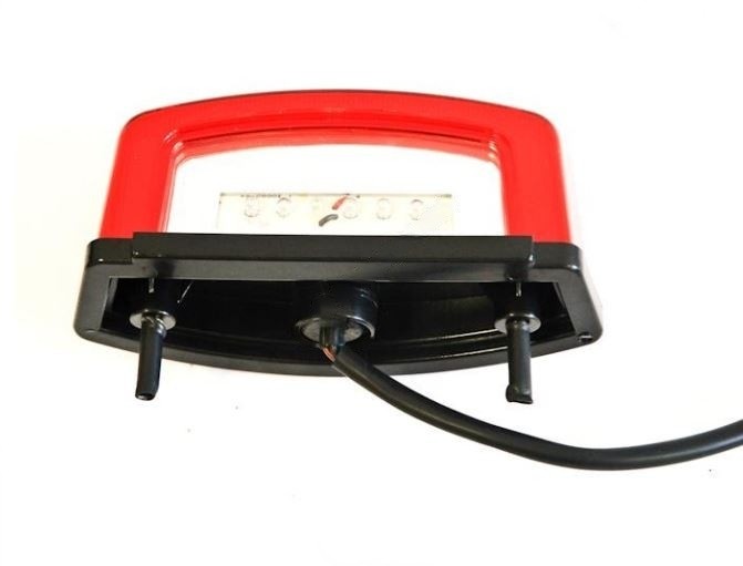 (8C3a) Achterlamp egl motor mad max