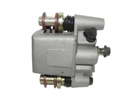 (6E3b) Remklauw rechts voorzijde egl motor mad max eglmotor