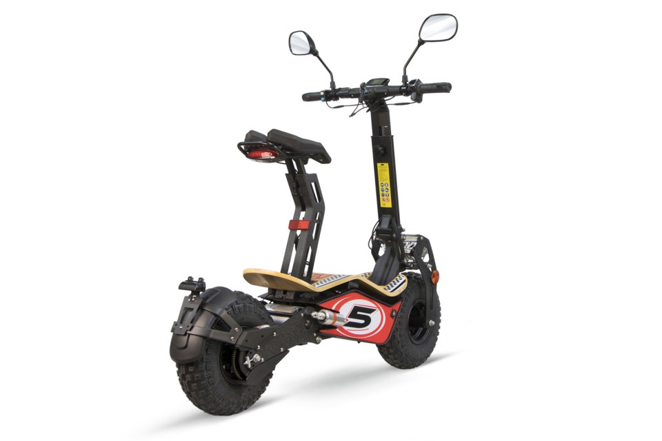 Velocifero MAD e-scooter 810W 48V EEC Borstelloos