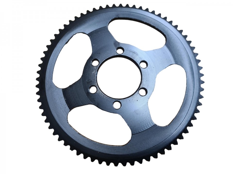 (5i2a) Achtertandwiel smal achter 70 tands as:38mm D:3mm