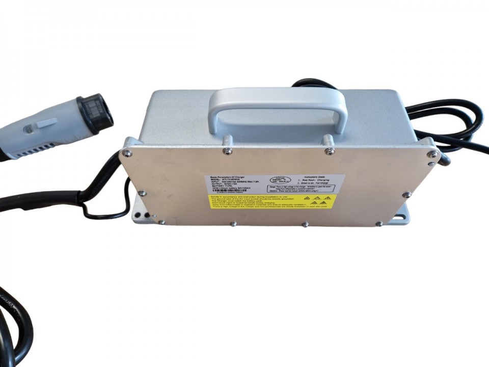 (205F1c) oplader 84V-18Ah E-Performance Spy Racing