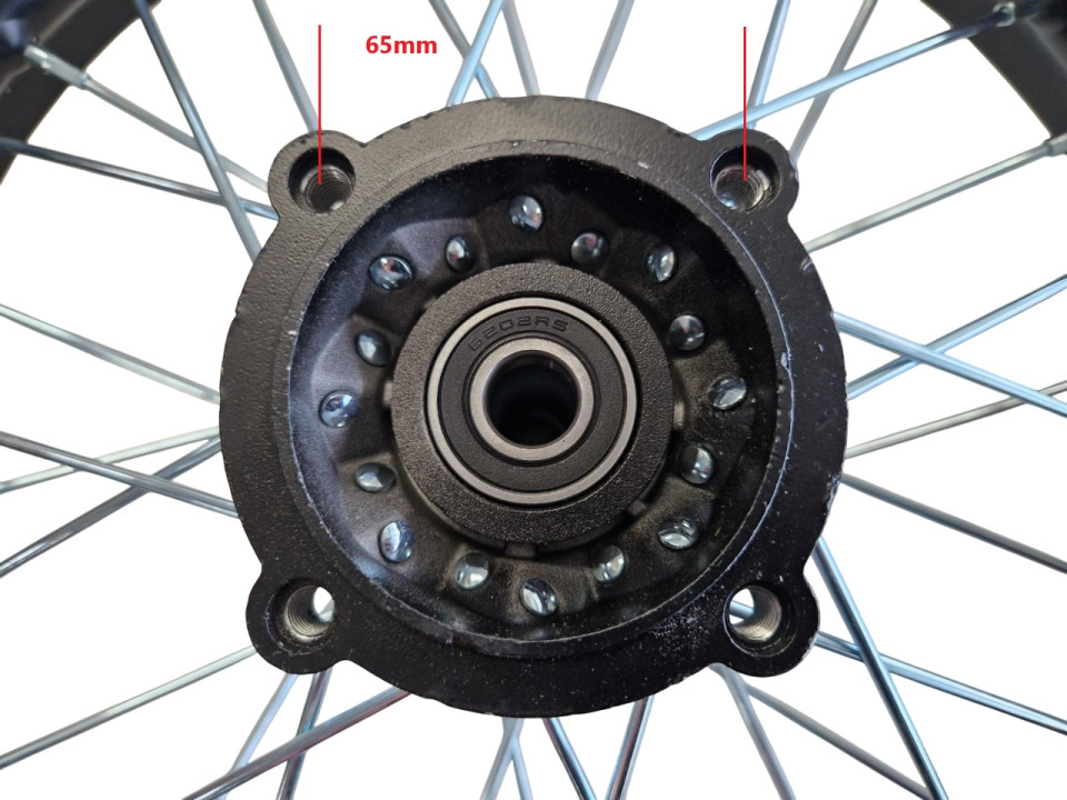 (220C3a) 14 inch achtervelg as 15mm