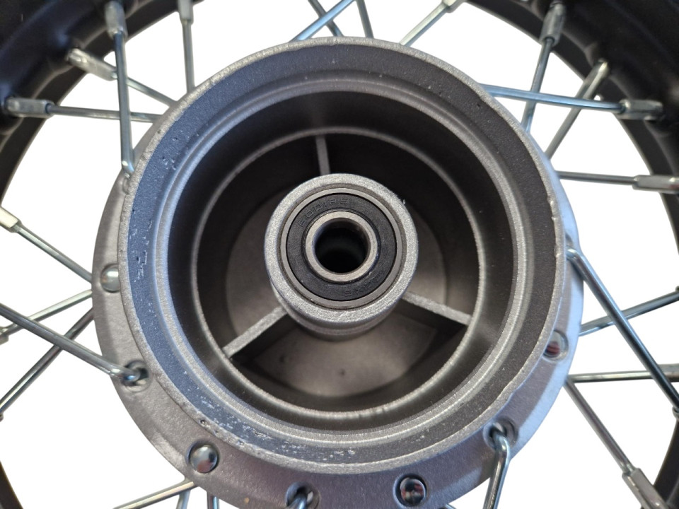 (222C3b) 10 inch achtervelg staal trommelrem