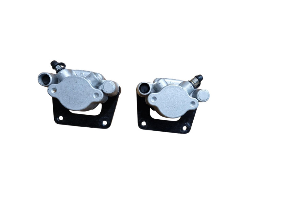 (6E3e) Remklauw links en rechts 