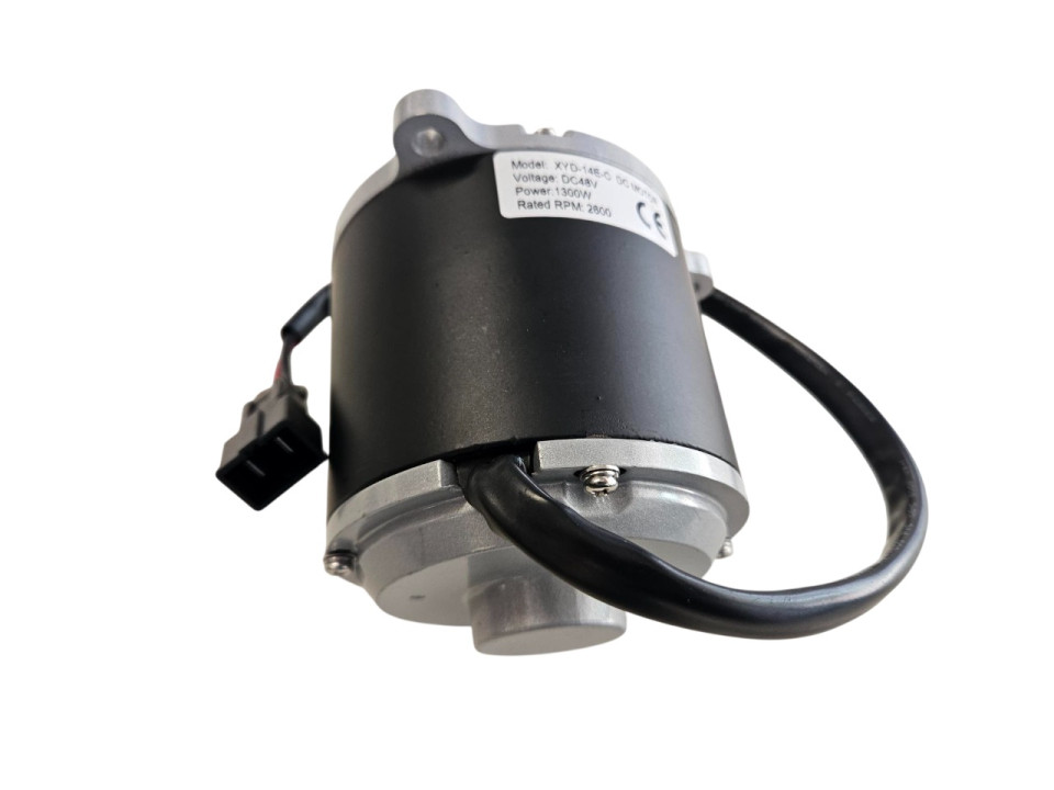 (7K4a) Elektro motor 48V / 1300 watt (Tiger)