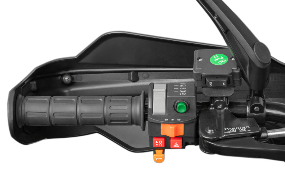 Nitro Tricia quad met kenteken 300cc platin T3B