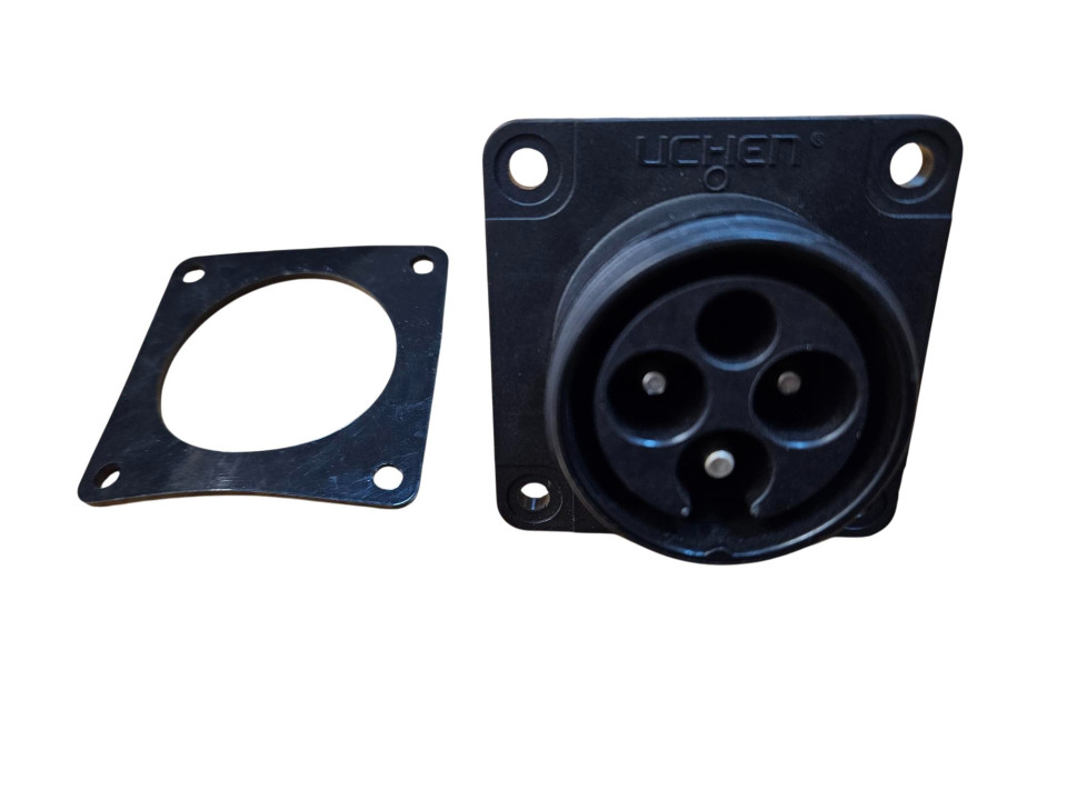 oplaad contactdoos 3 polig Geco truck