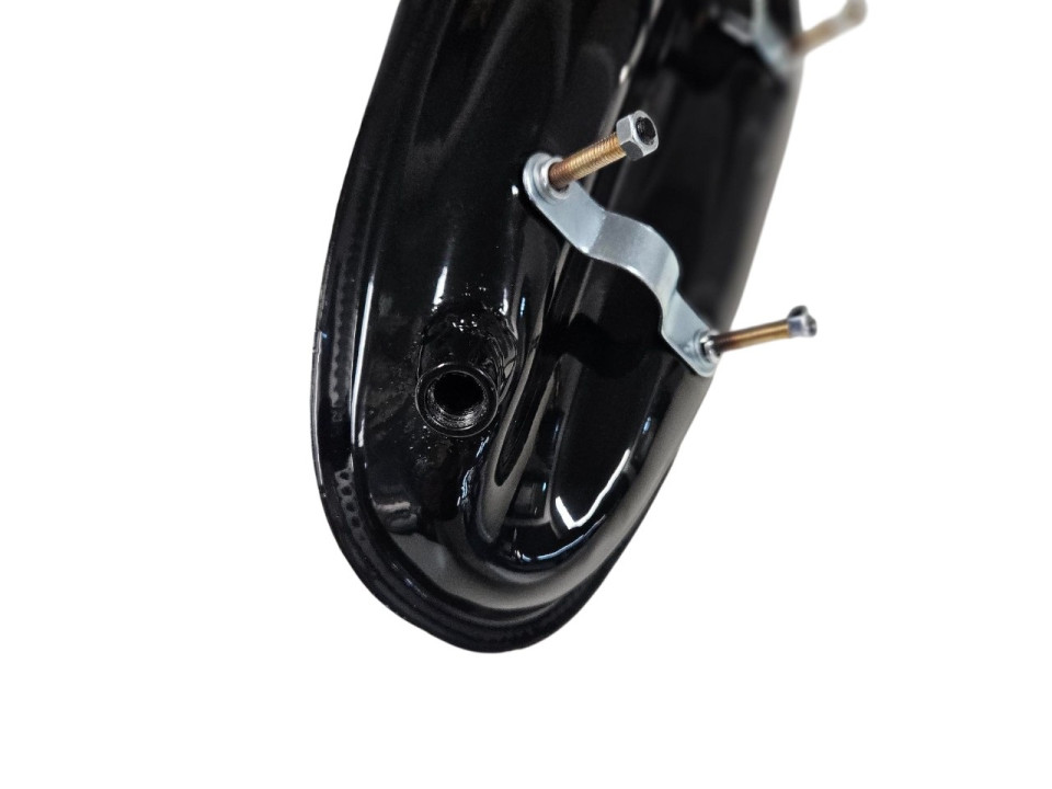 (3E1b) Brandstoftank metaal