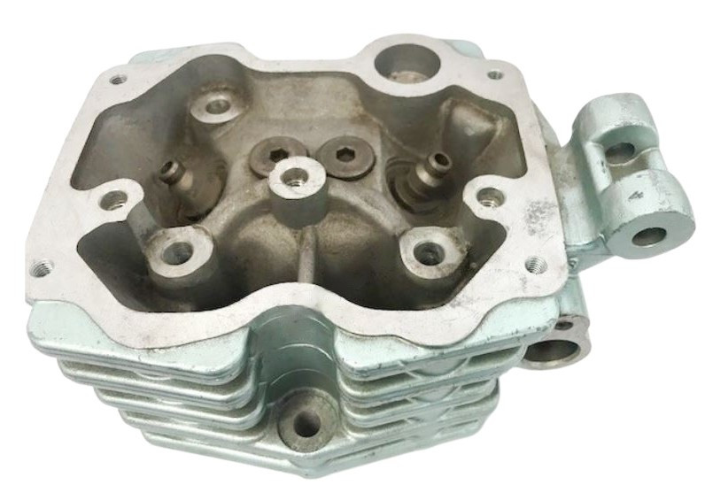 (9E2e) Cilinderkop 250cc