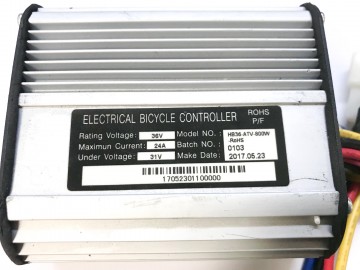 (8G3a) Controller 36V / 800w 8 stekker 2 draden (9070023)