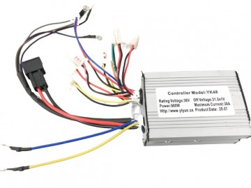 (7H5b) Controller 36V / 800watt 10 stekkers 6 kabels (9070035)
