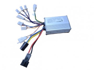 (8F1b) Controller 36V / 550watt 10 stekkers (9070007)