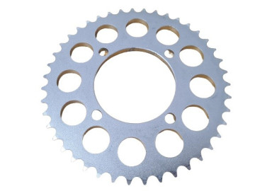 (15A3a) Achtertandwiel 420 - 43 (as 76 / steek 65)