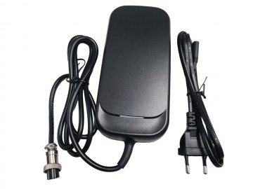 (7i6b) 54.6V 2A accu oplader lithium Madox 1300 watt