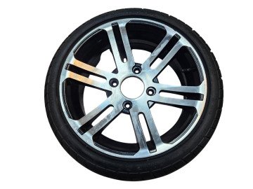 (211A3c) Voorband met velg 185/30-14